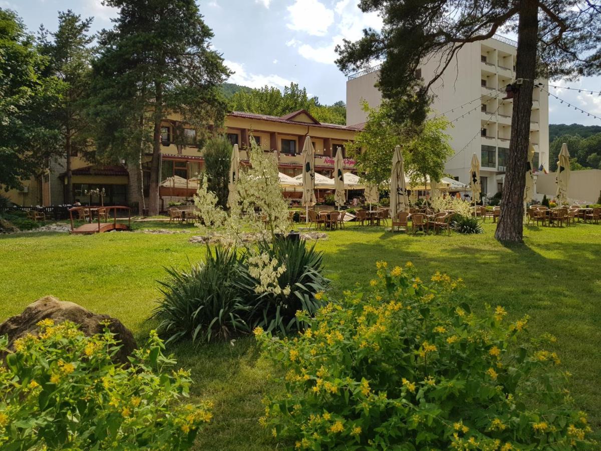 Hotel Spa Cazino Monteoru Sărata-Monteoru Exteriér fotografie
